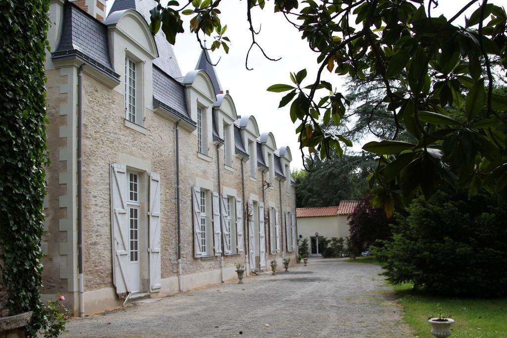 Chambres d'Hôtes Château du Bois de La Noe Bouaye Exterior foto