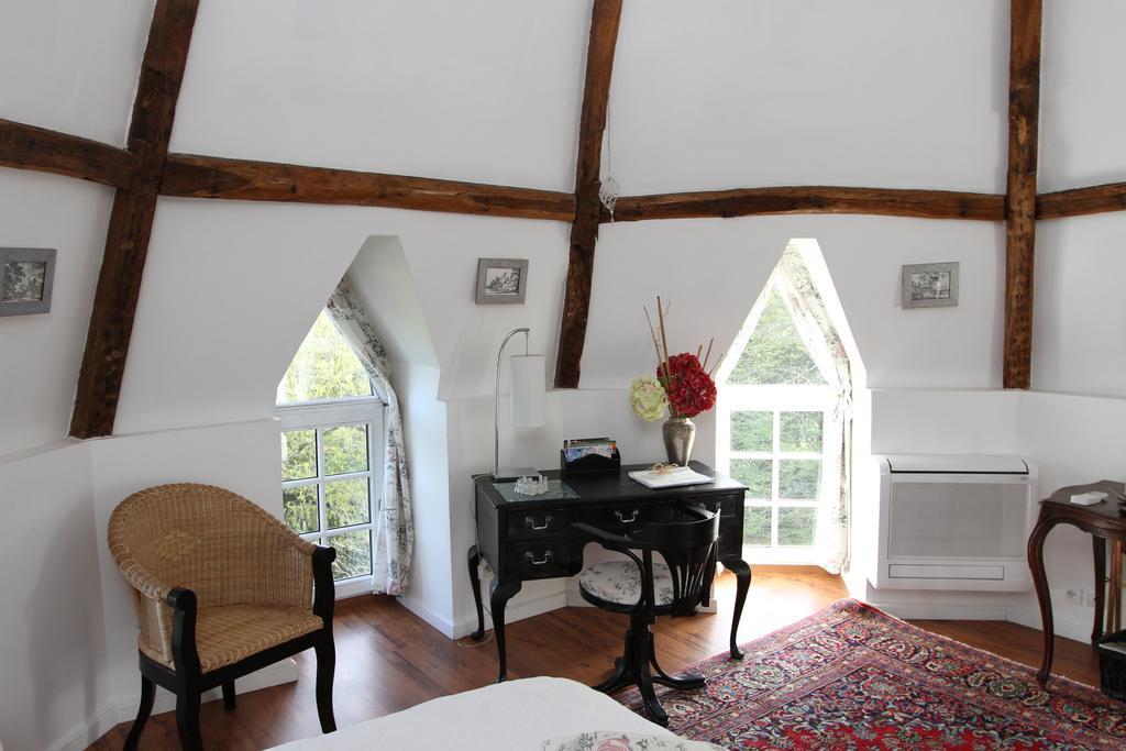 Chambres d'Hôtes Château du Bois de La Noe Bouaye Quarto foto